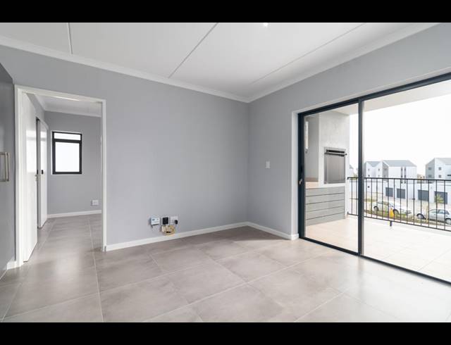1 BEDROOM APARTMENT SOLD IN BURGUNDY ESTATE